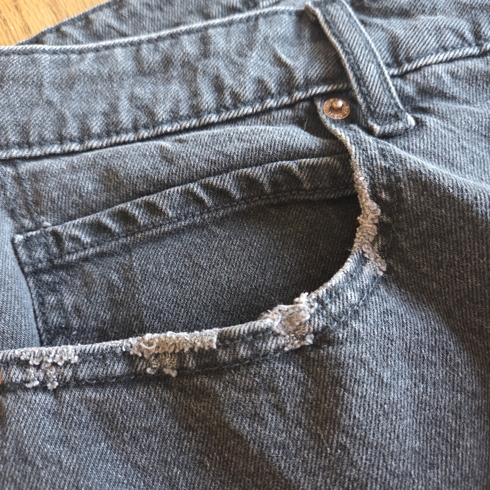 Old Navy Curvy Extra High-Waisted Wide-Leg Jeans Black Wash 26W NWT - Picture 7 of 10